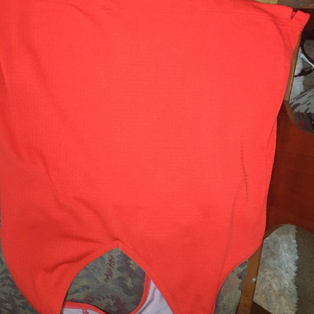 Red bike sport bra crop top